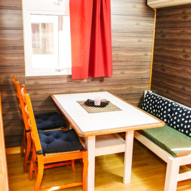 Book now, bungalow, spain, valladolid, peñafiel, wine tourism, visit ribera del duero