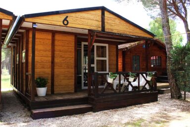 alojamiento, hotel, hostal, castillo, turismo, peñafiel, valladolid, ribera del duero, spain, caravaning, autocaravana